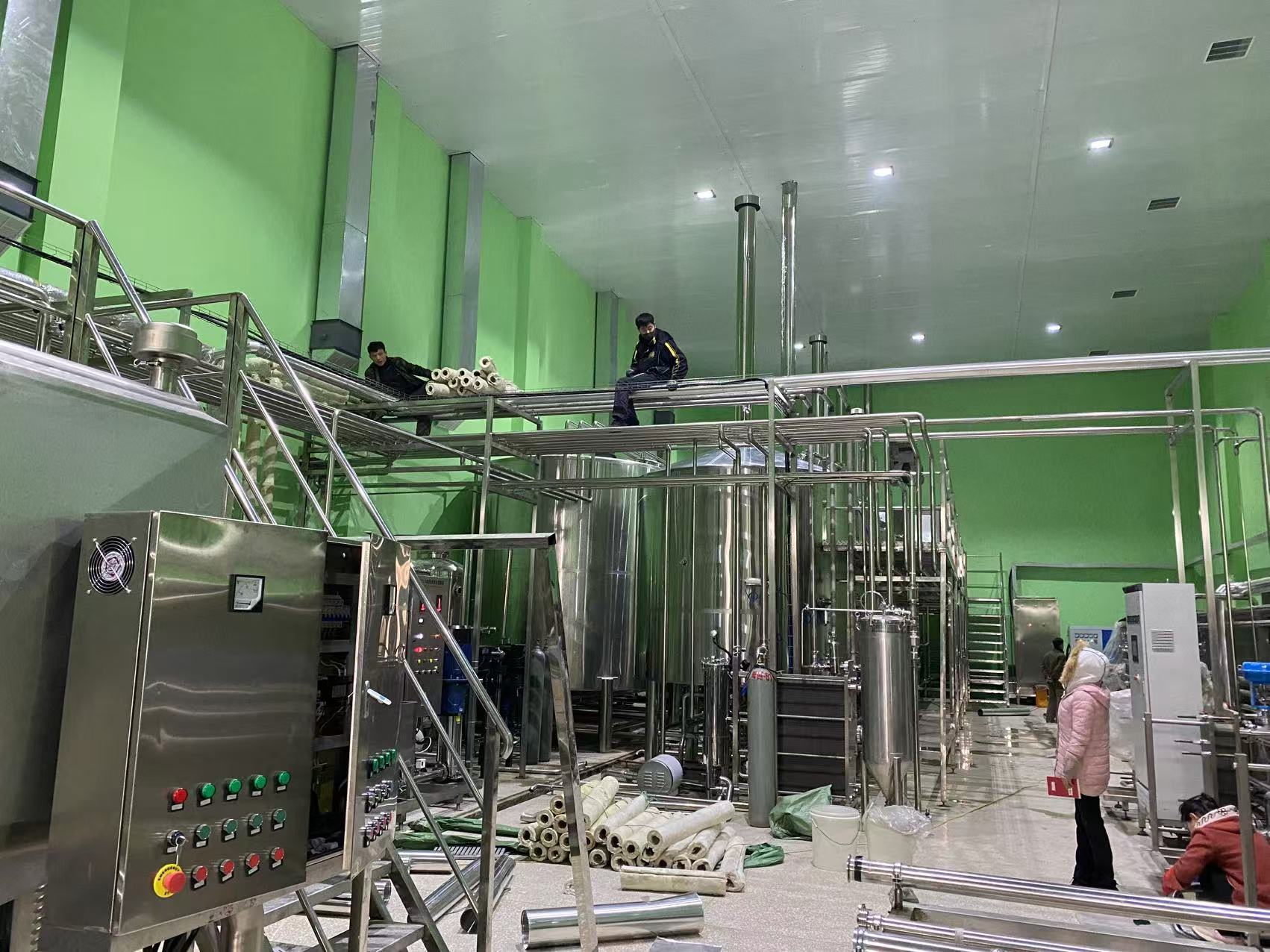 阳明精酿啤酒设备厂—精酿啤酒设备制造：传承工艺与创新科技的交融